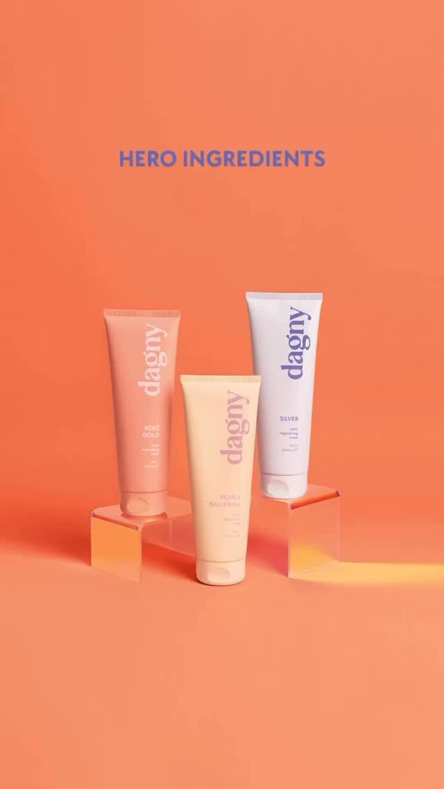 Dagnys färgande balsam är otroligt vackra och gör håret så mjukt och glansigt 🌸💖 ✨🪩🤩
Variation i håret är så roligt, Dagny passar perfekt för att fräsha till färgen till fest eller uppbehålla nyansen i håret under hela sommaren ☀️Dagnyn sävyttävät hoitoaineet ovat uskomattoman kauniita ja tekevät hiuksista niin pehmeät ja kiiltävät 🌸💖 ✨🪩🤩Hiusten sävyjen vaihtelu on niin hauskaa! Dagny sopii täydellisesti värin freesaamiseen juhliin tai sävyn ylläpitämiseen koko kesän ajan ☀️#dagny #dagnyhair #kampaamoporvoo #visitporvoo #vanhaporvoo